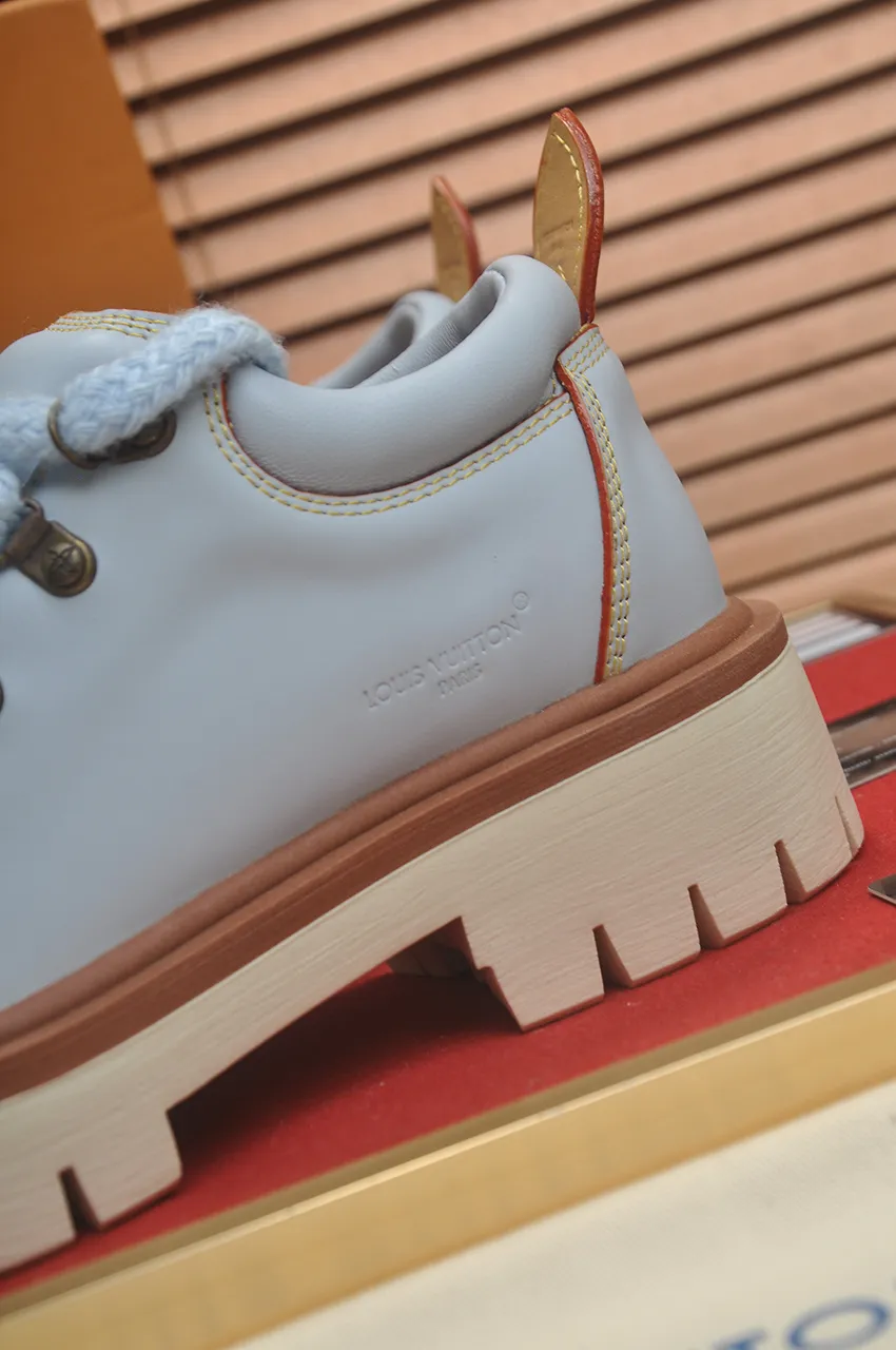 Men's shoes 💰660💶 LV Louis Vuitton 2025 autumn and winter new couple's new style, the original version is developed one to one, retro fashion, handsome and cool mountaineering derby shoes are out of stock 👍 💎 Material: imported first-layer cowhide 💎 Lining: imported lambskin 💎 Outsole: original molded TR non-slip sole 💎 Bottom height: 3.5cm 💎 Shoe size: 35-45 for both men and women